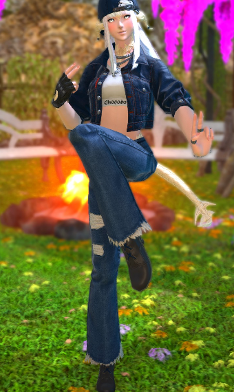 Denim and Daisies | Eorzea Collection